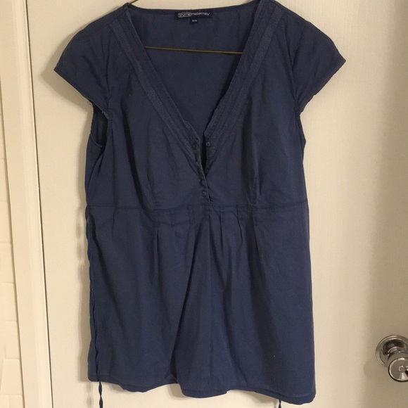 Maternity top - Picture 1 of 1